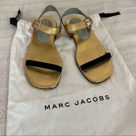 Marc Jacobs Black and Gold Sandals Size 37 - Picture 4 of 9